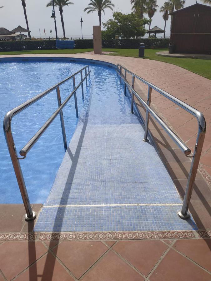 Luxury House 110 M2 On The Beach, Pool, Parking Torremolinos Ngoại thất bức ảnh