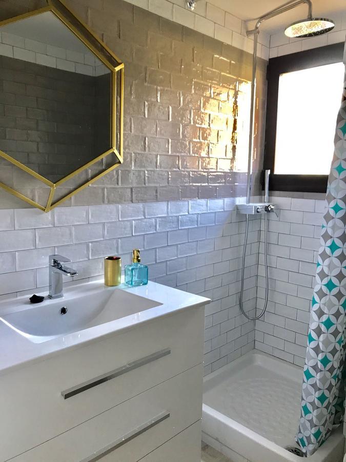 Luxury House 110 M2 On The Beach, Pool, Parking Torremolinos Ngoại thất bức ảnh